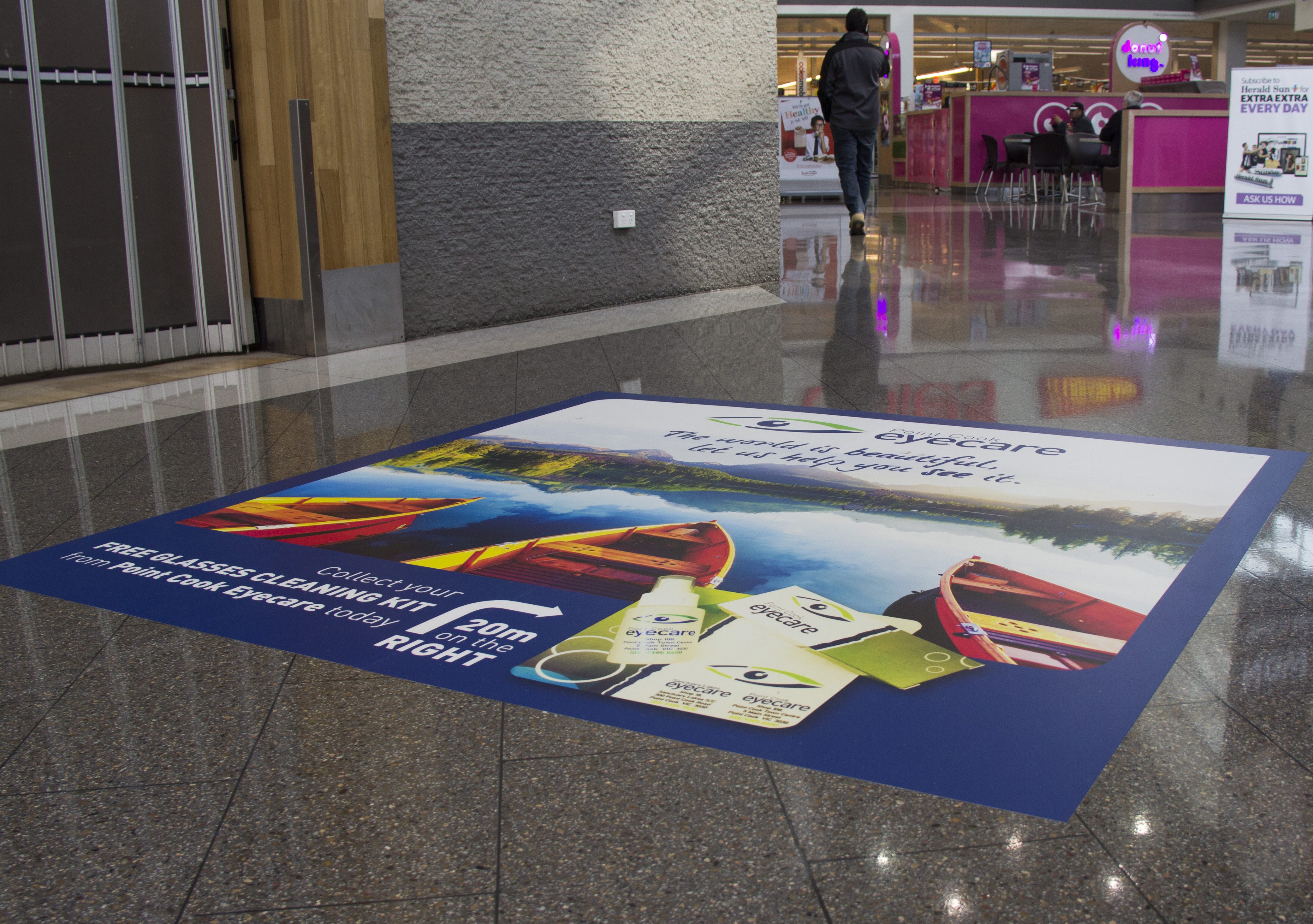 Airport advertising print and installation